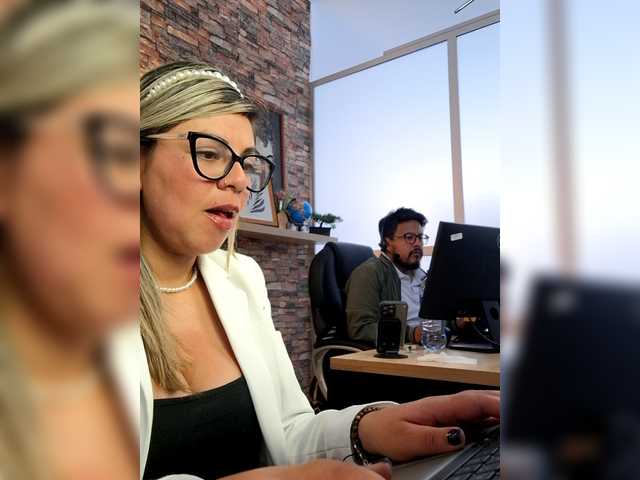 Cata-office1's BongaCams show and profile