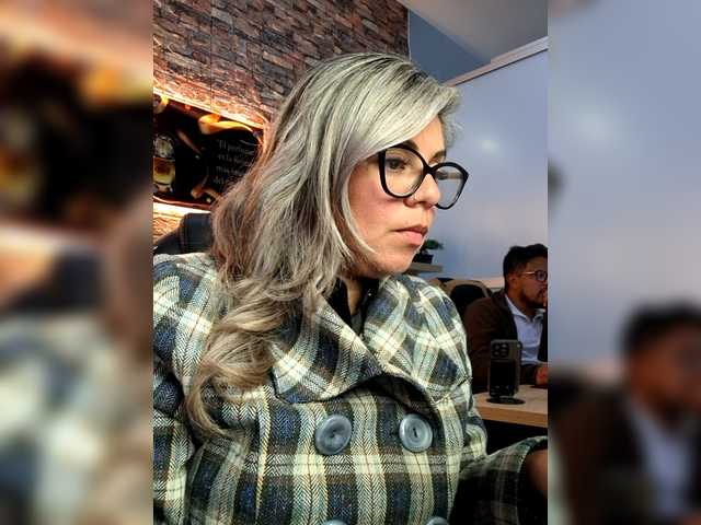 Cata-office1's BongaCams show and profile