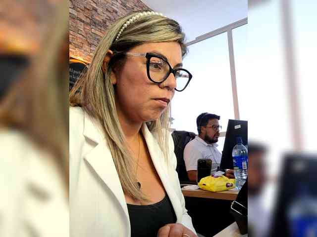 Cata-office1 Live Webcam on BongaCams