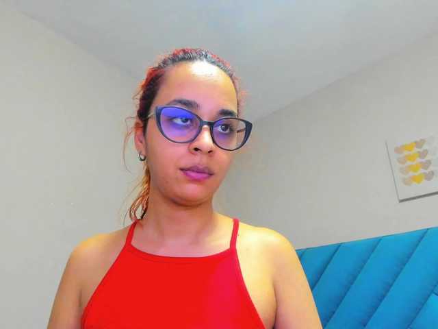 annataylorx's BongaCams show and profile