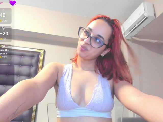 annataylorx's BongaCams show and profile