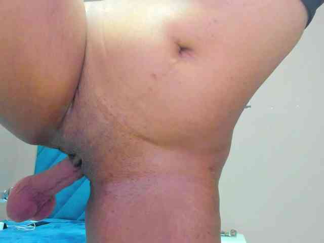 annataylorx Live Webcam on BongaCams