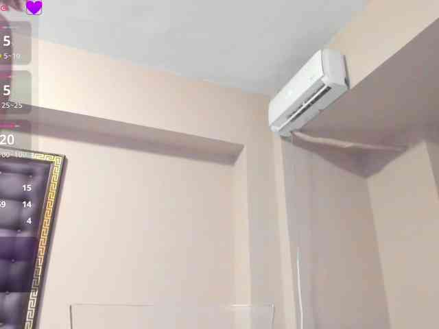 annataylorx Live Webcam on BongaCams