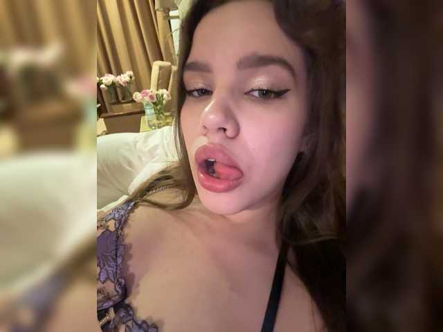 Kykolk-aa's BongaCams show and profile