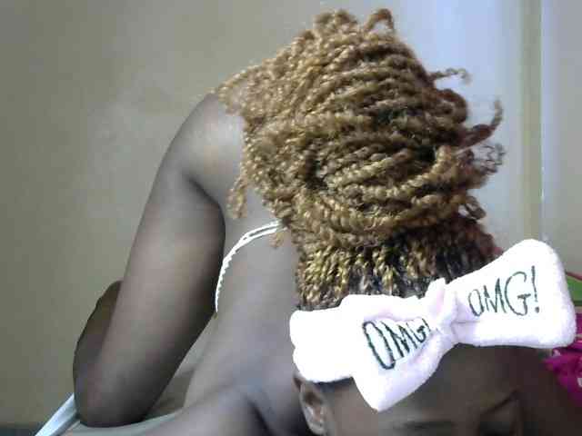 ebony-queen11 webcam