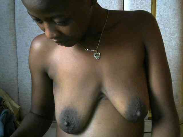 ebony-queen11 webcam