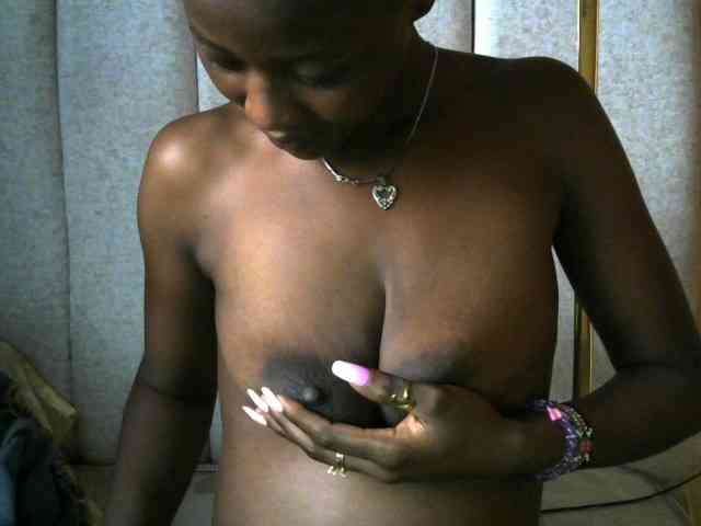 ebony-queen11 webcam