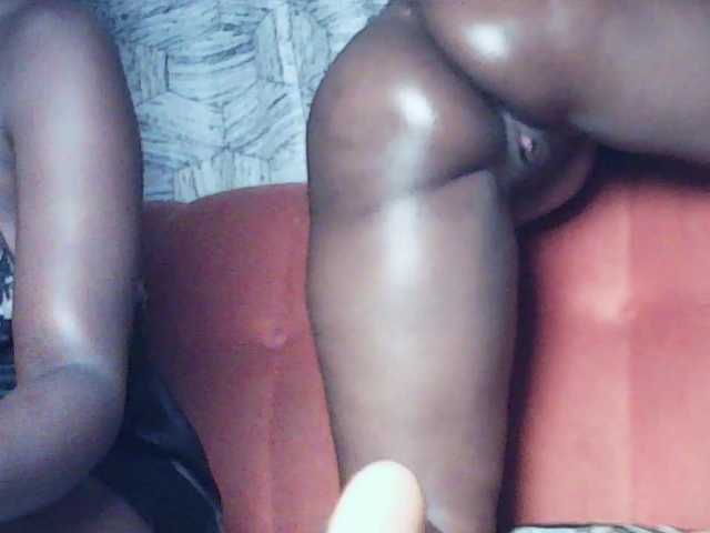 Sandequeen's BongaCams show and profile