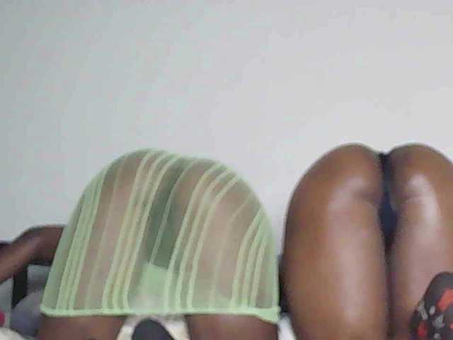 Sandequeen's BongaCams show and profile