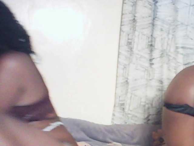 Sandequeen's BongaCams show and profile