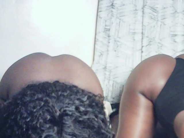 Sandequeen's BongaCams show and profile