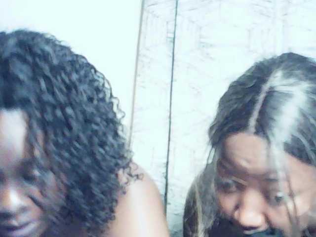 Sandequeen's BongaCams show and profile