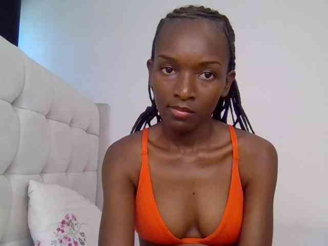 missvee121 missvee121