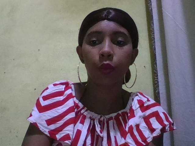 zelioness from BongaCams is Freechat