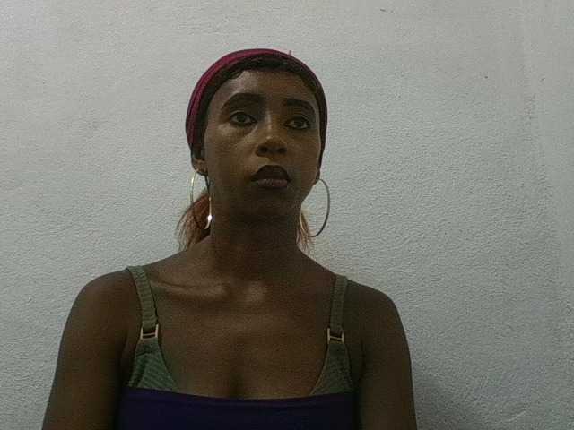 zelioness Live Cam on BongaCams