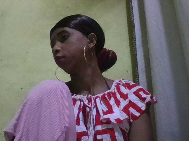 zelioness from BongaCams is Freechat