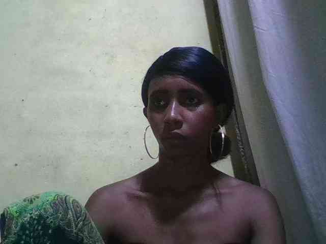 zelioness Live Webcam on BongaCams