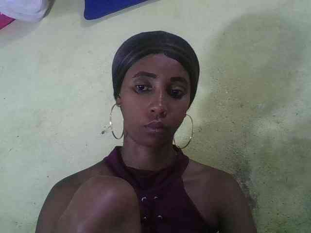 zelioness Live Webcam on BongaCams