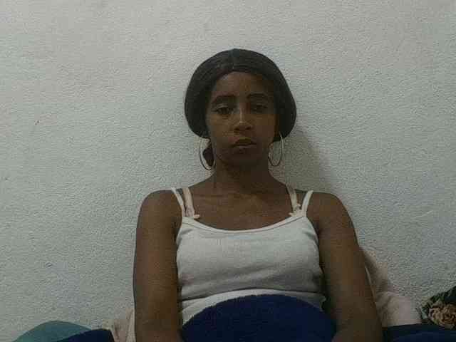 zelioness Live Webcam on BongaCams