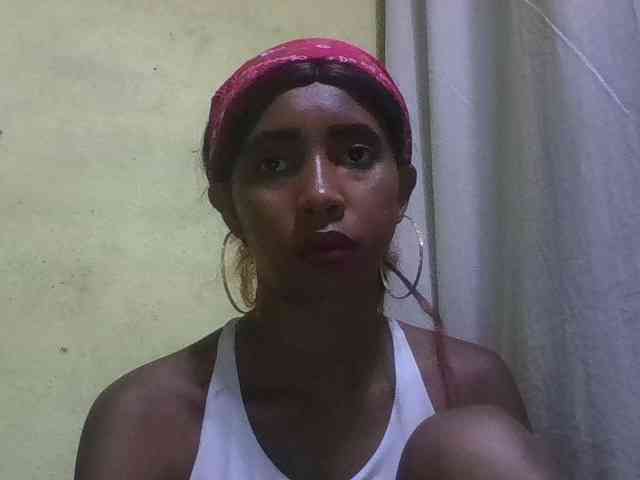 zelioness Live Webcam on BongaCams