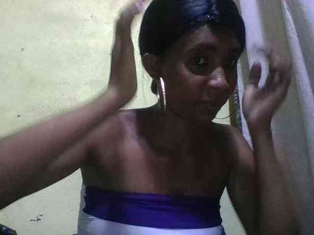 zelioness Live Webcam on BongaCams