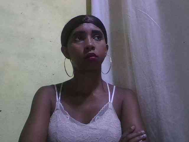 zelioness Live Webcam on BongaCams