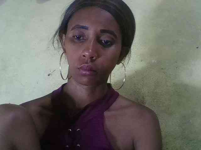 zelioness Live Webcam on BongaCams