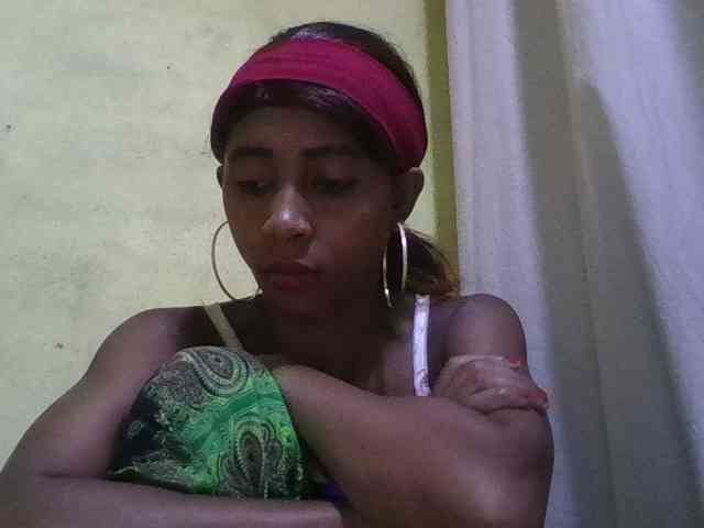 zelioness Live Webcam on BongaCams