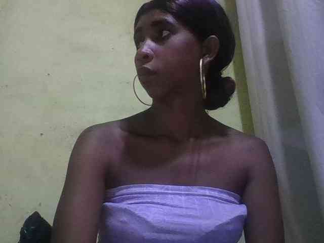 zelioness Live Webcam on BongaCams