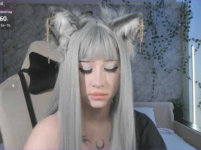 Necucubi02's BongaCams show and profile