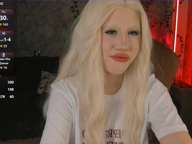 Necucubi02's BongaCams show and profile