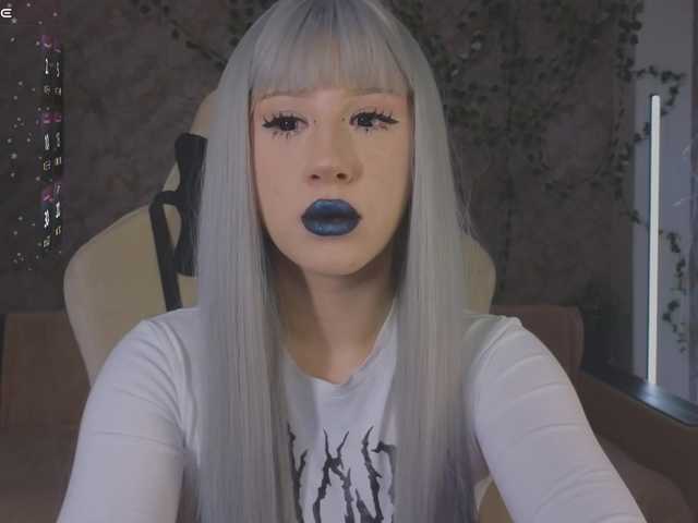 Necucubi02's BongaCams show and profile