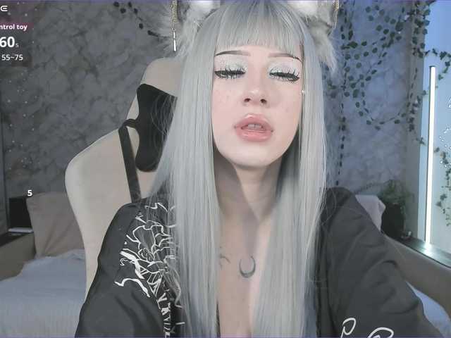 Necucubi02's BongaCams show and profile