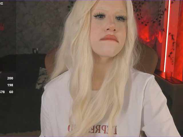 Necucubi02's BongaCams show and profile