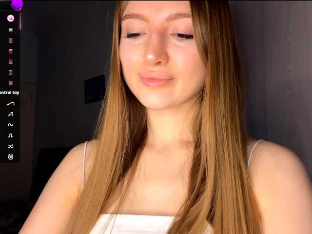 MichellRosse's BongaCams show and profile