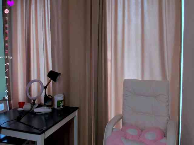 MichellRosse Live Webcam on BongaCams