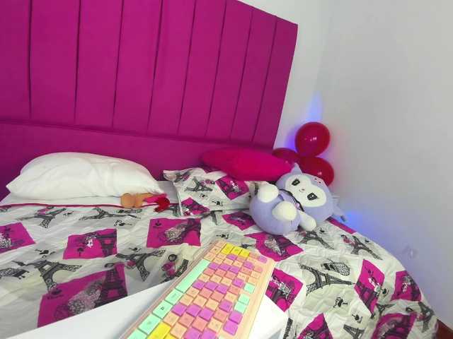 ClaritaHill's BongaCams show and profile