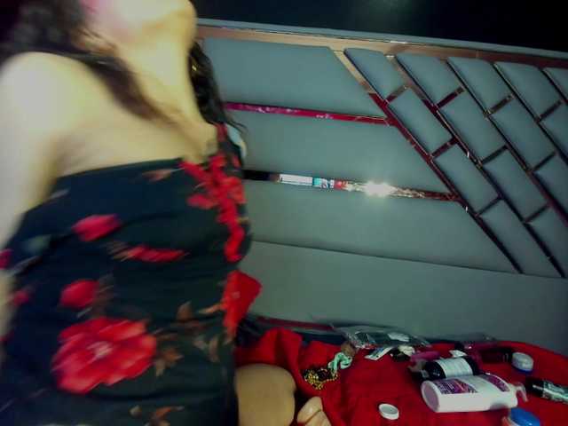 ClaritaHill live cam profile