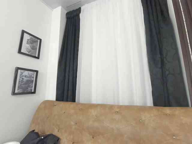 ClaritaHill Live Webcam on BongaCams