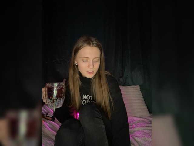 -Pandora-'s BongaCams show and profile