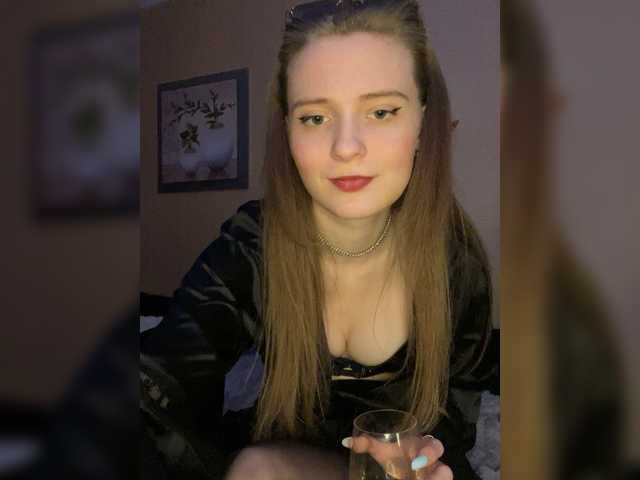 -Pandora-'s BongaCams show and profile