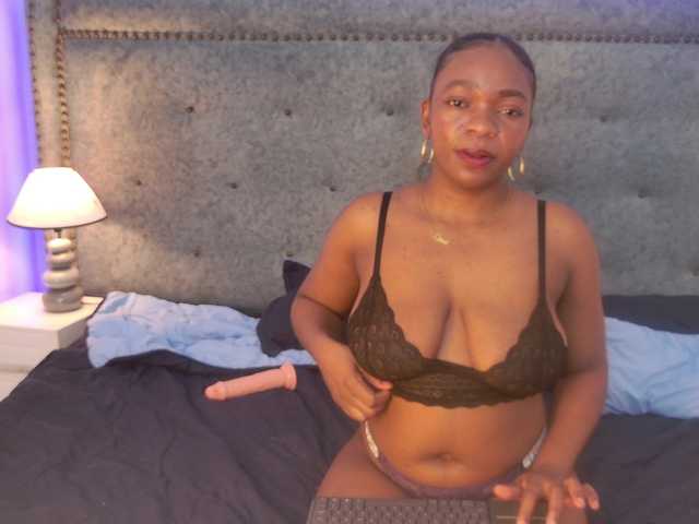 MilaCruz's BongaCams show and profile