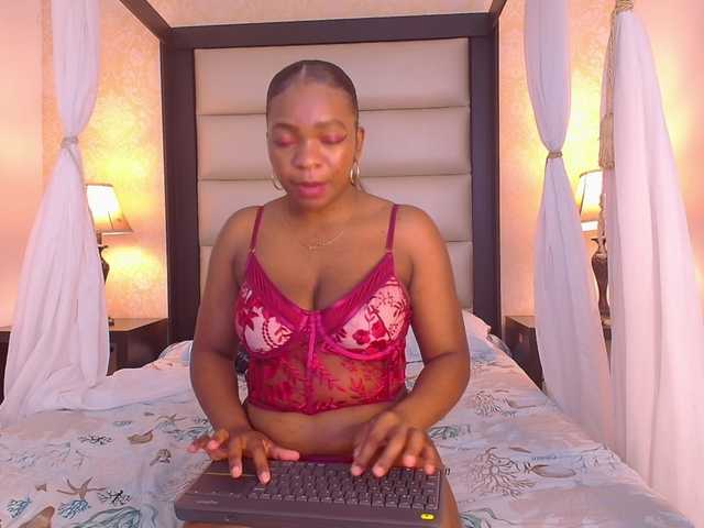 MilaCruz's BongaCams show and profile