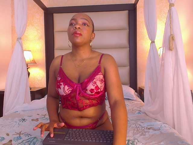 MilaCruz's BongaCams show and profile