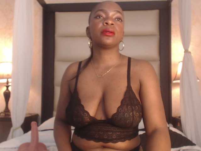 MilaCruz's BongaCams show and profile