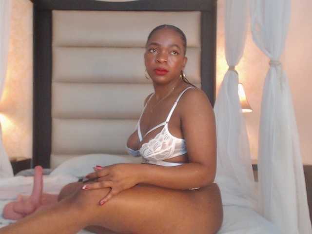 MilaCruz's BongaCams show and profile