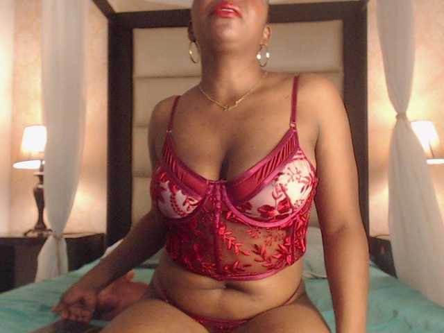 MilaCruz's BongaCams show and profile