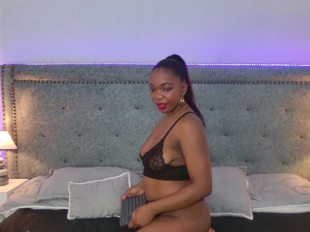 MilaCruz's BongaCams show and profile