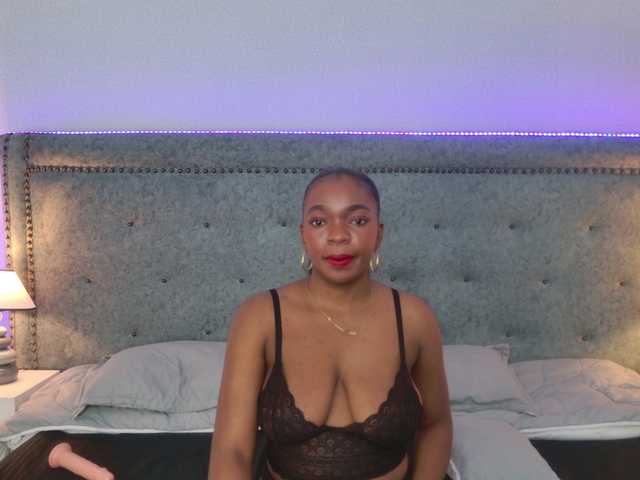 MilaCruz's BongaCams show and profile