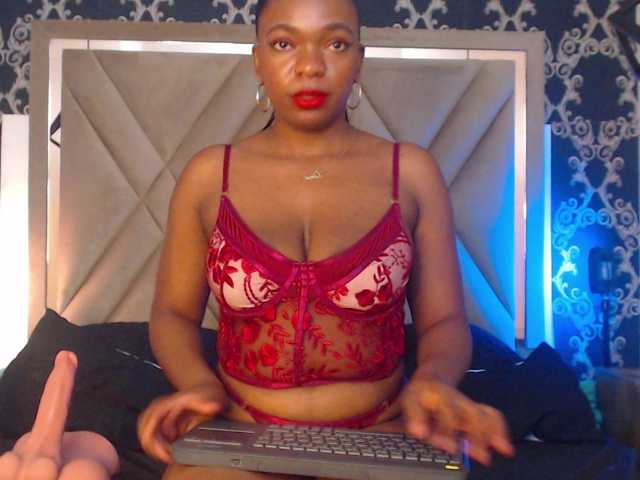 MilaCruz's BongaCams show and profile